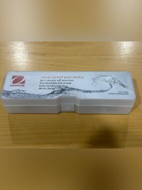 Ohaus Starter Water Analysis Pen Meter Model ST-10 New ( Open Box)